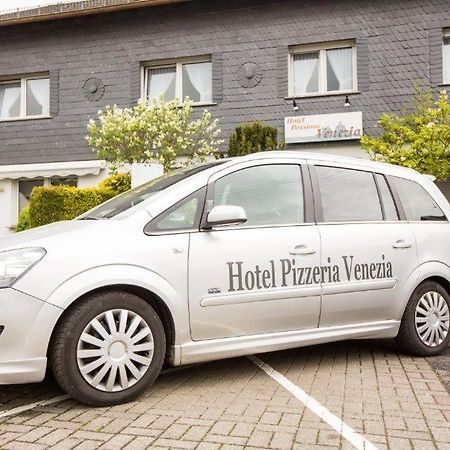 Hotel Pizzeria Venezia Sohren Exteriér fotografie